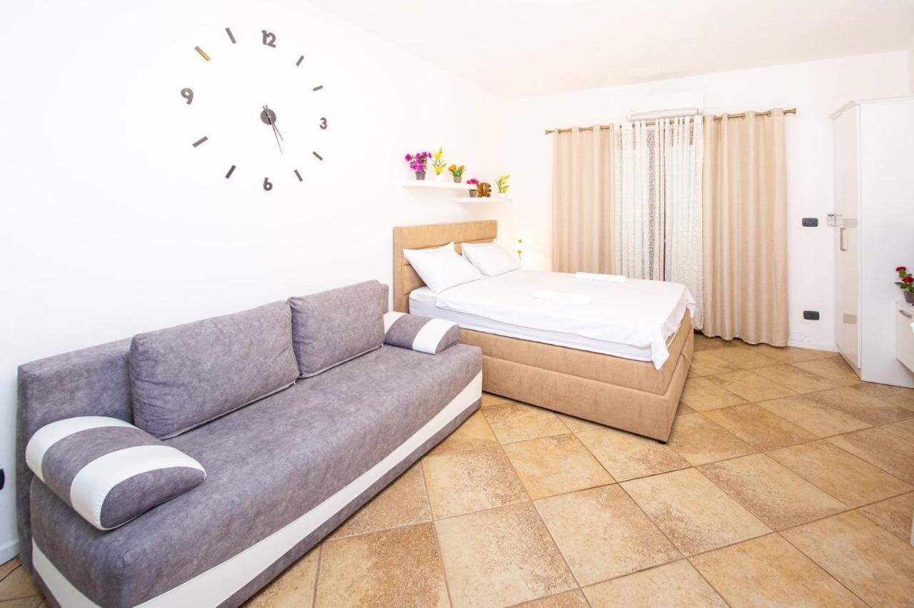 Apartment Studio Premier Rafailovići Exteriér fotografie